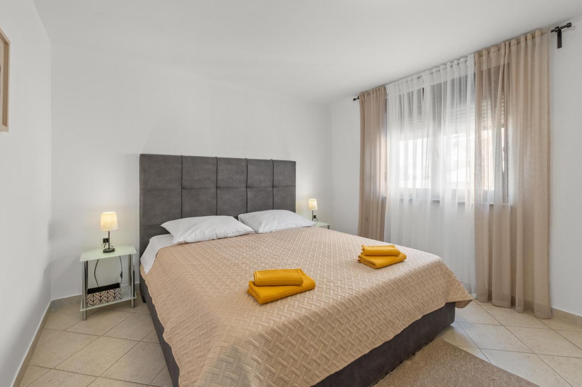 Apartments Frama Porec - Funtana Exterior foto